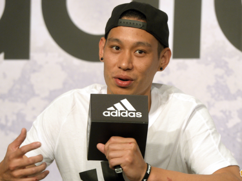 籃球》林書豪在中國3年到底賺了多少錢？ 中媒曝光：數字相當驚人⋯