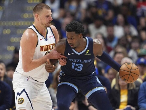 NBA》約基奇大三元紀錄夜比肩魏少、大O！金塊逆轉送灰熊打附加賽