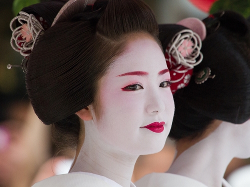 日本進貢2絕色美人 唐高宗寵幸一夜竟翻臉囚禁