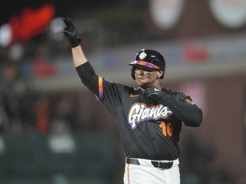 MLB》轉戰灣區的德弗斯首場敲雙安1打點 巨人仍輸球吞3連敗