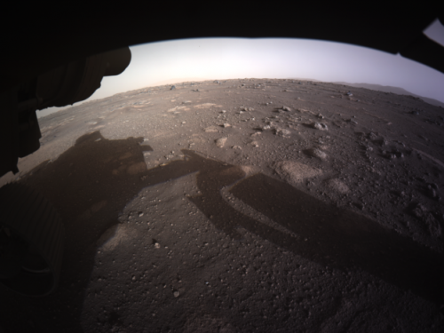 NASA 毅力號成功登陸，傳回火星新照片