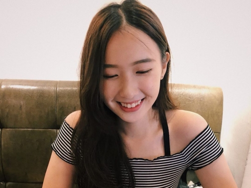 甜力爆表！台灣「氣質小姊姊」極品臉蛋讓人迷戀！那誘惑視角實在有夠犯規