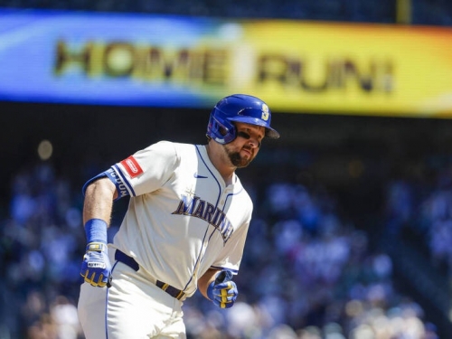 MLB》有望刷新大聯盟紀錄！水手重砲羅里45轟 直逼洋基神獸64年障礙