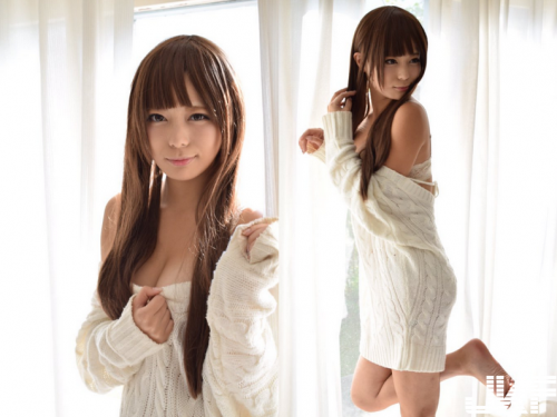 清純櫻花妹配「兇猛G乳」殺傷力加倍！裹浴巾上街…霸氣挺奶網友哀嚎