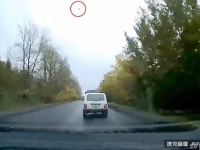 《離奇！UFO導致俄羅斯一場車毀人亡的重大車禍！》