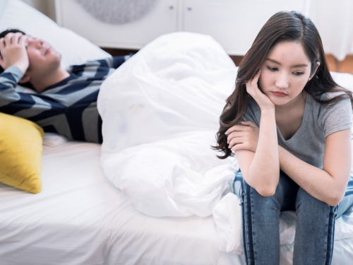 老婆每天早上1舉動 他怨太黏人…網全暈船：好可愛