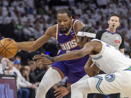 NBA季後賽》KD拿31分無用！太陽首戰遭灰狼打爆