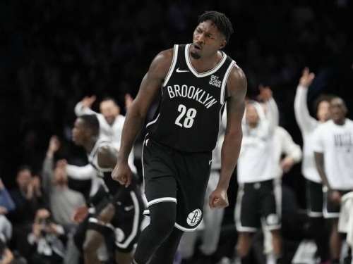 NBA》湖人2新同學入隊首日 「3D」好手談交易：給我總冠軍的機會