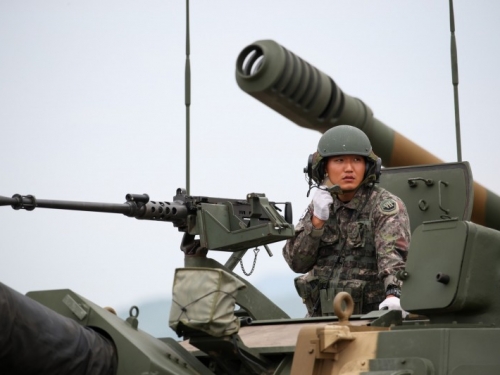 人口降、兵源減！韓國擬修法 移民也要當兵