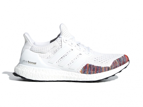 地表最強跑鞋adidas UltraBOOST 1.0推出三款OG配色 帶你回味第一代經典設計！