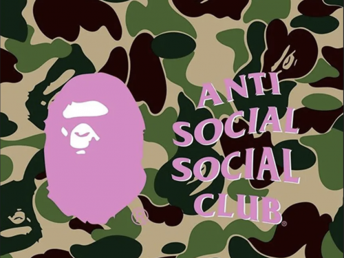 社交障礙猿人！Anti Social Social Club x BAPE全新聯名登場，經典迷彩綠出現粉、藍版本