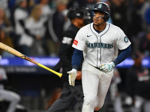 MLB季後賽》波蘭柯雙響震撼老虎塞揚、「J-Rod」致勝一擊！ 水手扳平戰局