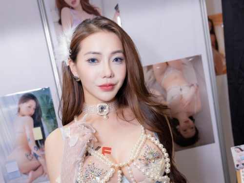 美豔慾姐「雅捷」珍珠爆乳胸練好狂！TRE三天都辣到路人盯著猛看