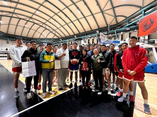 HBL》半導體董座校友劉美鳳展大愛 捐150萬元讓光復選手拚進四強