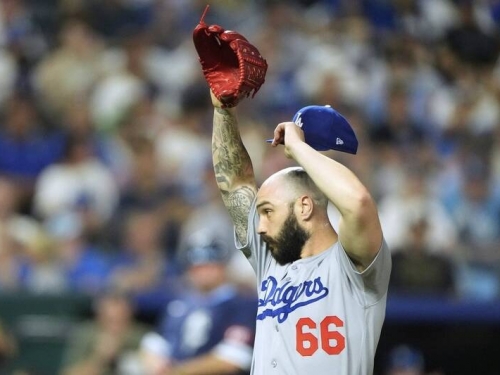 MLB》重返老東家教士主場被嗆「叛徒」！道奇21億史考特無奈回應