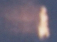 《墨西哥的波波卡特佩特火山拍到人型物體浮現空中》