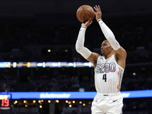 NBA季後賽》替補砍21分+3顆三分彈助金塊聽牌！36歲魏少有感而發