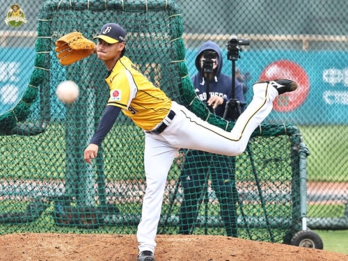 中職》兄弟21歲新星左投動TJ手術 本季提前報銷