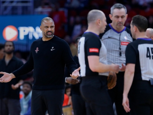 NBA》火箭烏杜卡怒噴裁判：他X的戴副眼鏡 聯盟重罰5萬美元