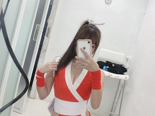 百變女神「瑋庭Angela」化身不知火舞太誘惑　多種造型都讓人愛不釋手
