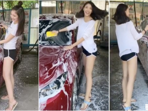 前方驚見「長腿洗車妹」！超短熱褲大秀「白嫩美腿」！好想陪她一起洗車！