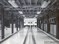 我曾在南極工作，嗯是研究…排保齡球