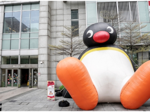 6 米高的 Pingu！《企鵝家族》歡慶 40 週年、打造快閃店　巨大 Pingu、扭蛋機超好拍！