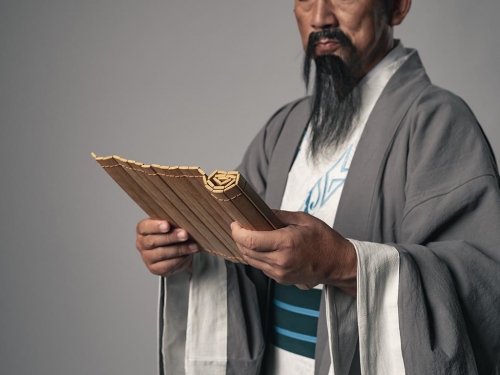 司馬懿營前來一老人 諸葛亮得知後長嘆：吾命休矣