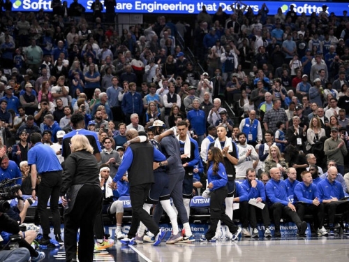 NBA》厄文、AD等一票主力倒光光 獨行俠恐寫聯盟25年尷尬紀錄