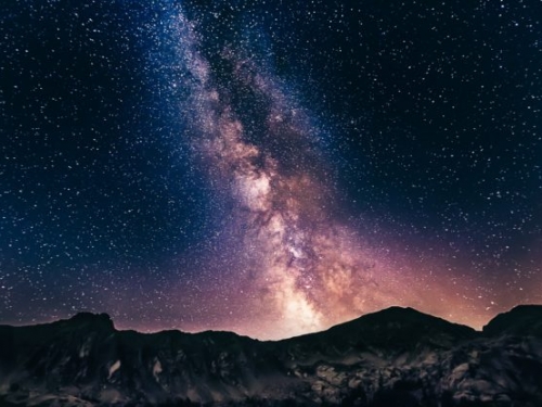 銀河系會拋出自己的恆星嗎？