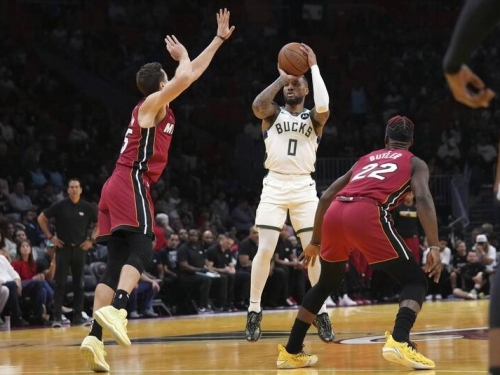 NBA》字母哥不在、里拉德轟37分 公鹿擋住熱火反撲收5連勝