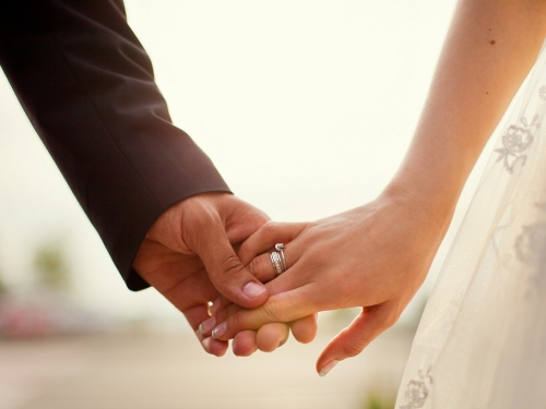 男結婚53次只為找真命天女 最短命維持一晚就離婚