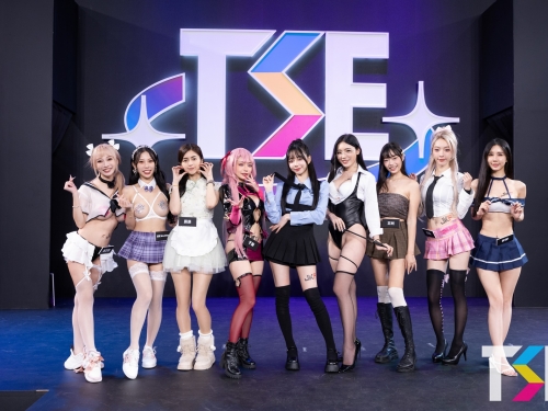 TSE最壞小學妹！「玟妡」衣服不好好穿，「兩顆豪乳」天天大放送！