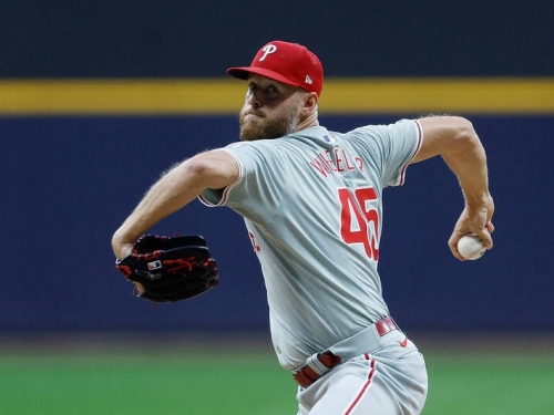 MLB》惠勒好投+哈波致勝轟！ 費城人封王M4、釀酒人輸球仍M1