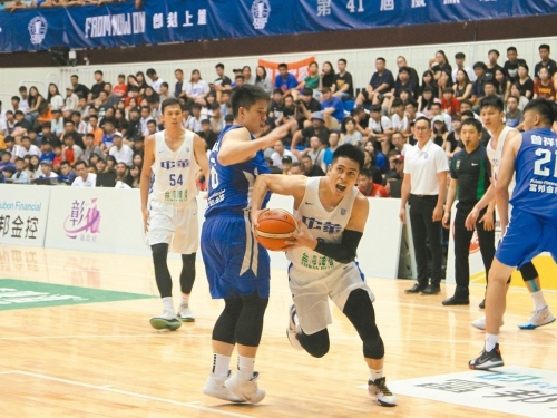 瓊斯盃／台灣內戰藍勝白 陳盈駿讚學弟