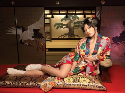 《超激賣AV作品》2016亞馬遜銷售冠軍依然是高橋聖子〝灑花〞