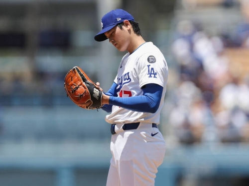 MLB》朝二刀流「完全體」邁進！ 大谷翔平賽前練投25球