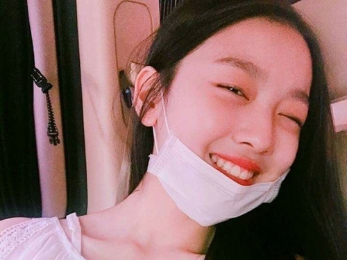 韓國版的水蜜桃姊姊，主持功力一流被封上兒童節目界的「柳在石」，韓國妹紙好口愛！
