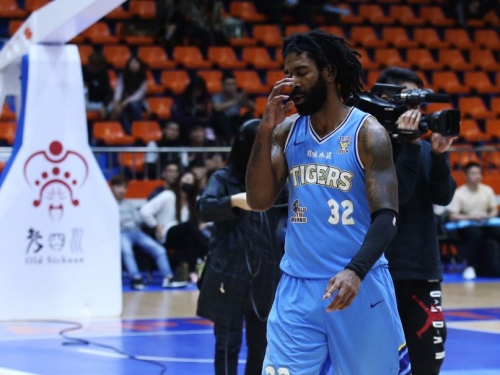 再見梅奧！前NBA探花沒打算再打一季