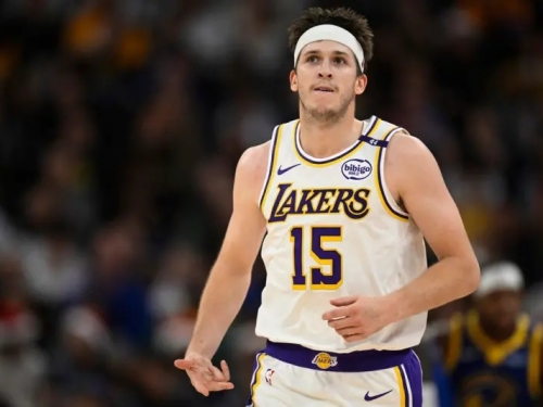 NBA》詹皇缺陣湖人「鄉村曼巴」26分16助攻！湖人132：122贏國王