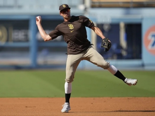 MLB》遊騎兵持續補強 小聯盟約簽下2屆游擊金手套與快腿工具人