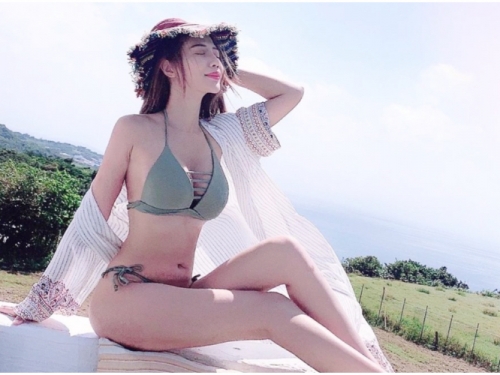 喜歡她的新造型嗎？「DJ Molly」米小米換仙氣髮色　超美自拍引網友讚：氣場好強...
