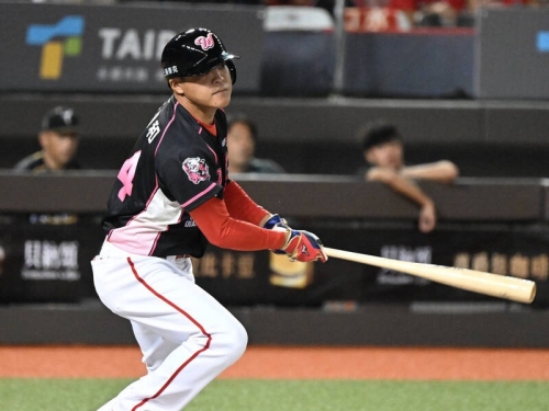 經典賽》台灣隊奪5連勝 唯一棒打徐若熙是23歲的王順和