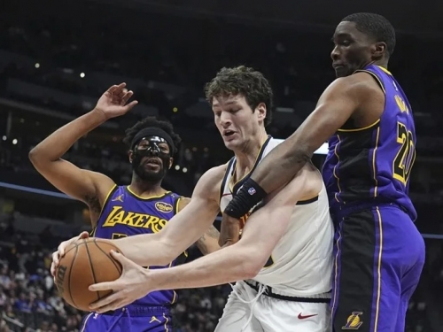 NBA》湖人狂清薪資空間連裁兩後衛 雙年特例喜迎史馬特