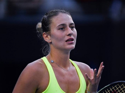 網球》烏克蘭女將拒戰俄國安德烈耶娃 大會找千名外男子替補打贏