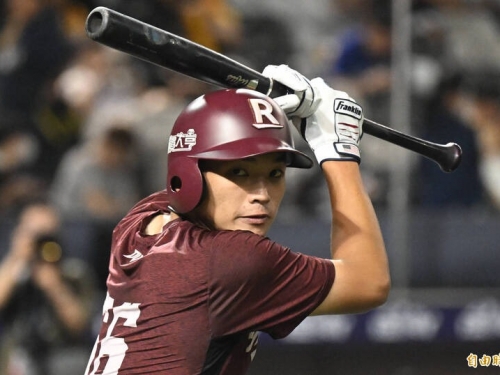 台灣大賽》曾被評價守備差 何品室融扛下史上第2年輕中外野