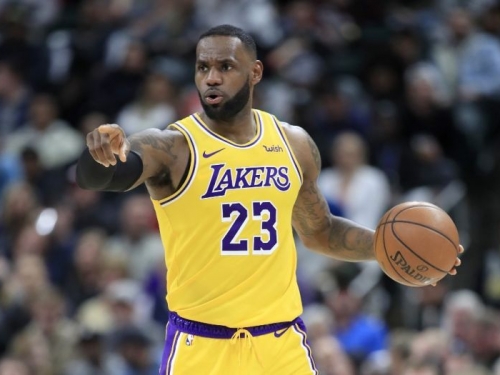 NBA》詹姆斯全能表現轟沈快艇 捍衛湖人洛城王座