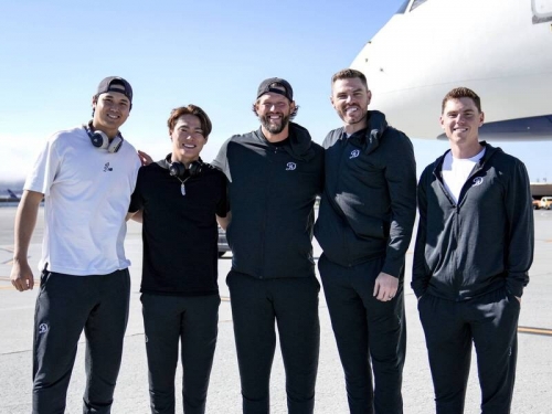 MLB》超帥！大谷翔平曬出全明星合影 道奇塞揚神獸克蕭站「C位」