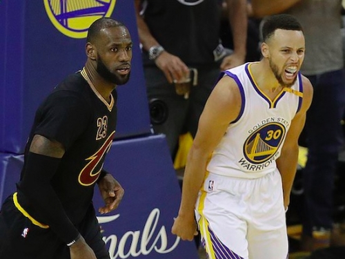 [超狂影片]生涯首度決賽大三元！「咖哩大廚」加碼經典單挑 美媒：他料理了詹皇