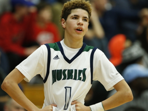 單場92分！美國最狂高中生驚天一戰 不講理三分球來就射